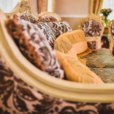 Chateau Kynsperk 4*