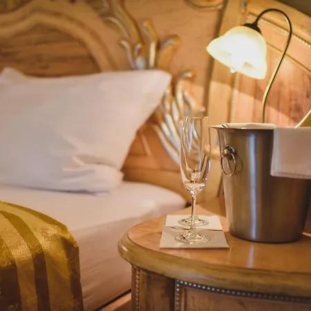 Chateau Kynsperk فندق 4*