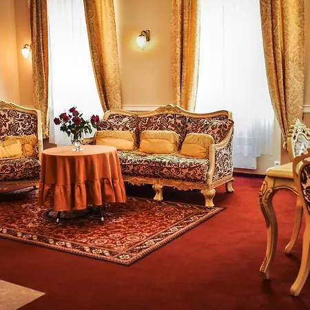 Chateau Kynsperk 4*