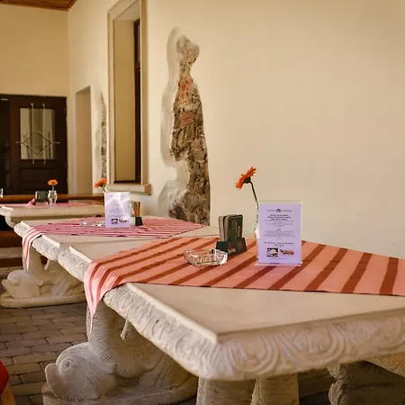 Chateau Kynsperk Hotel 4*