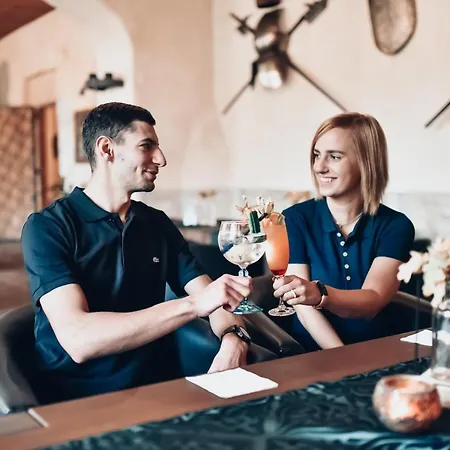 فندق Chateau Kynsperk